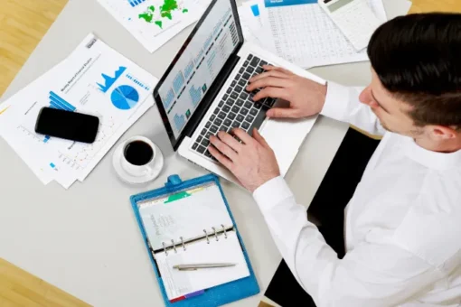 Rateio de despesas: como simplificar a divisão em consultorias e agências